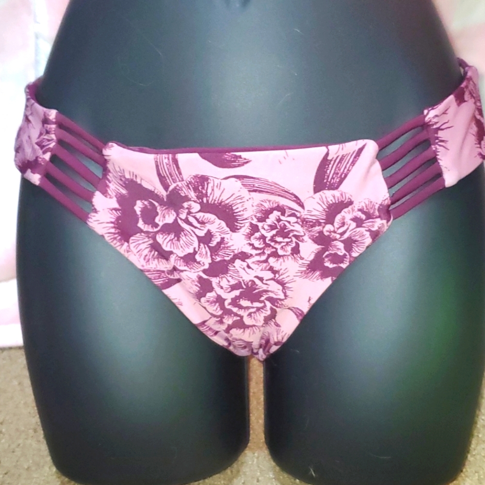 Bikini bottoms